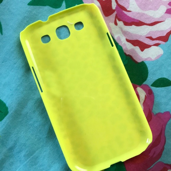 Besty Johnson Phone Cases 🙅‍♀️🙆‍♀️🙅‍♀️🙆‍♀️ - Picture 5 of 8